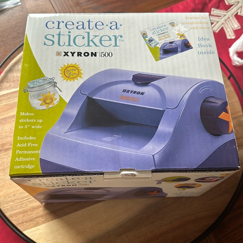 Xyron Create a Sticker model 500